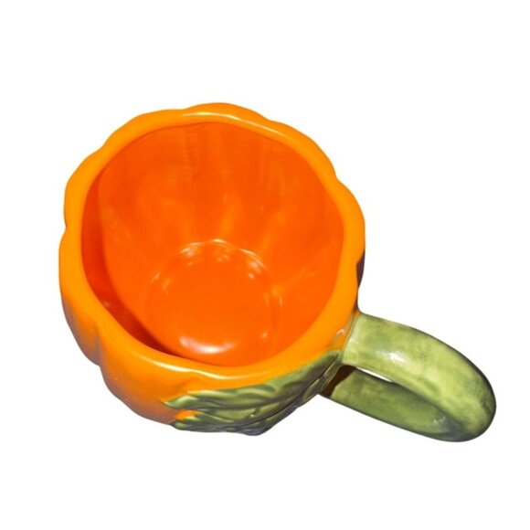 Set Of 2 Pumpkin-Shaped Ceramic Coffee Mugs With Green Leaf Handles - Picture 4 of 7